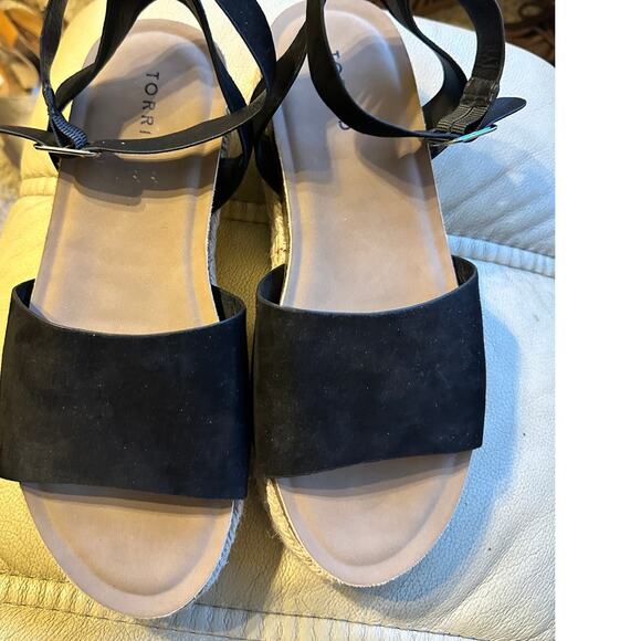 Torrid Black  Platform Sandals 10WW - Picture 4 of 8